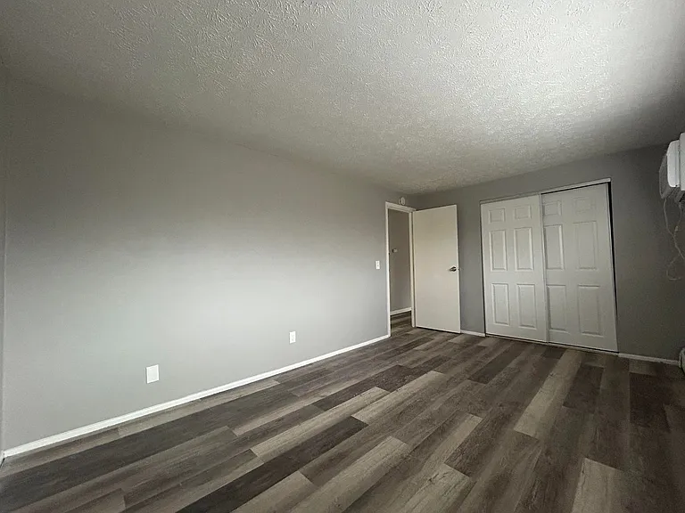 1553 Glen Parker Ave #12 — Photo 11