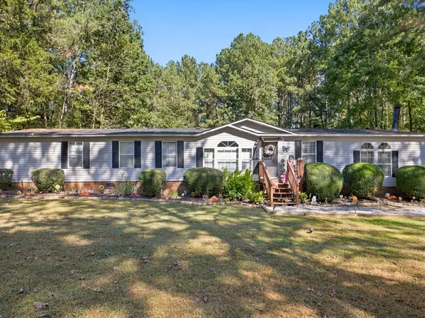323 Lilly Ln, Henderson, NC 27537