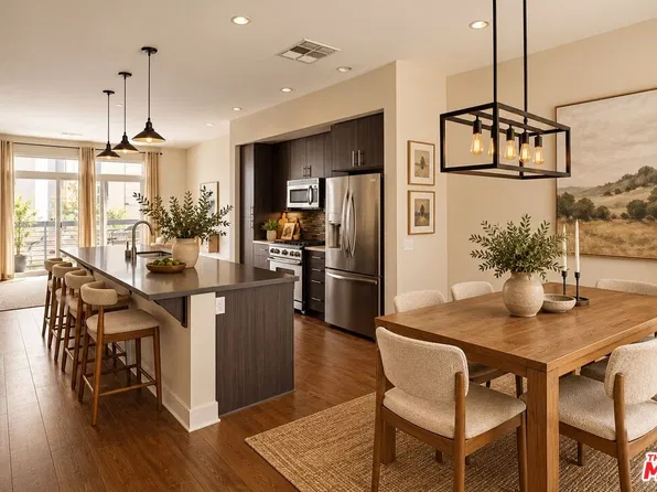 2753 Waverly Dr APT 1003, Los Angeles, CA 90039