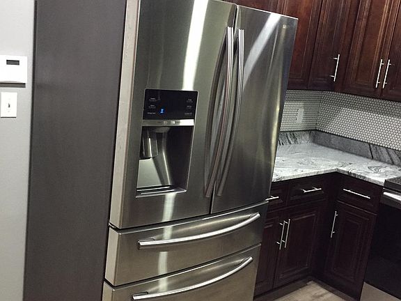 2nd image of 1400 S 52nd St Unit 63