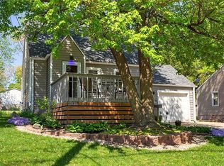 3830 50th St, Des Moines, IA 50310