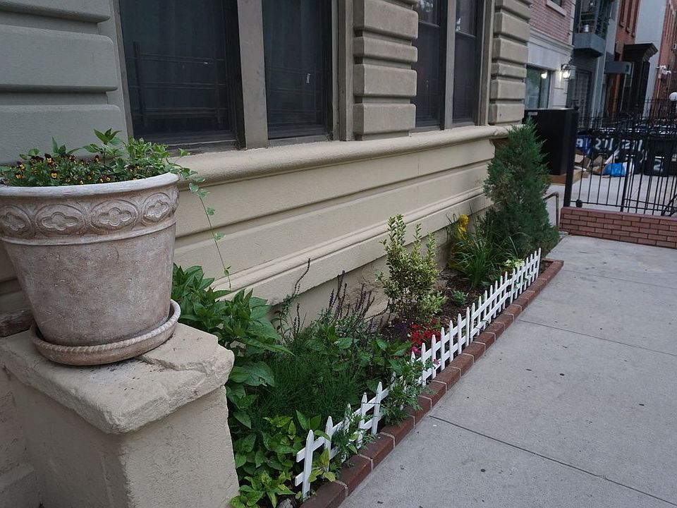 1st image of 267 Clifton Pl APT 1B