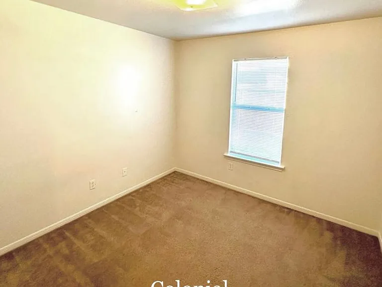 1627 Yuma Trl #A — Photo 8