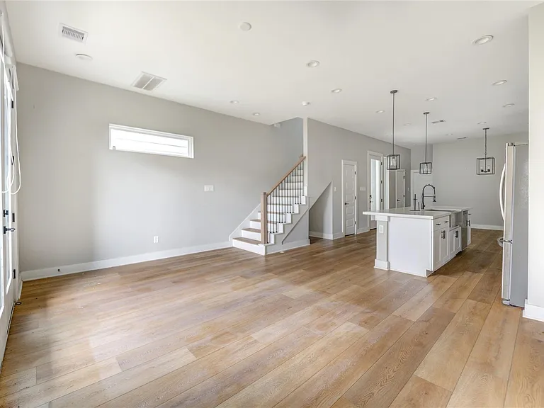 4220 McKinley St — Photo 20