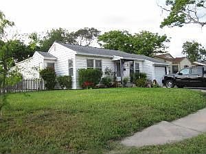 1st image of 4437 Willow St