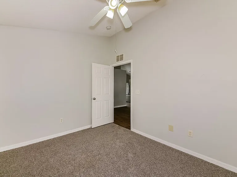 727 Cristelle Jean Dr — Photo 11