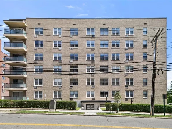 377 Westchester Avenue #6C, Port Chester, NY 10573
