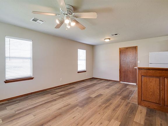 4th image of 5821 NW 29th St