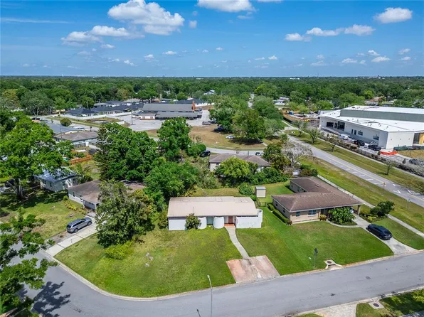 4805 N Mendenhall Dr, Tampa, FL 33603