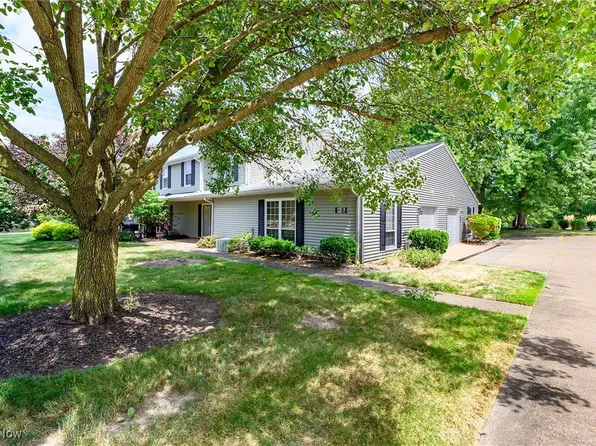 4917 Independence Cir Unit B, Stow, OH 44224