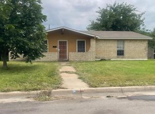 1200 Limerick Dr, Fort Worth, TX 76134