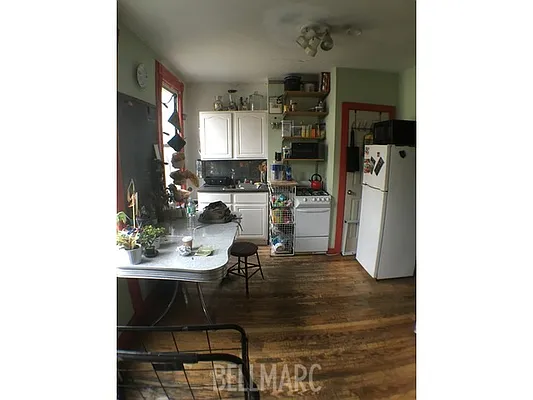 Rented by Bellmarc Realty | media 28