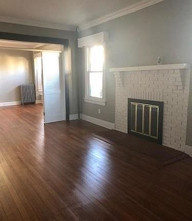 4th image of 659-661 Sandford Ave