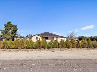 1641 W Avenue L4, Lancaster, CA 93534
