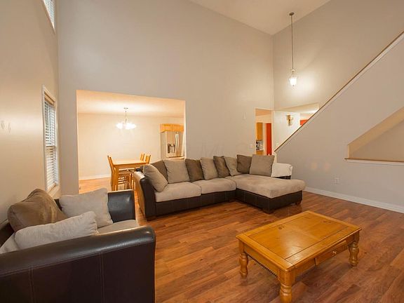 4th image of 3355 Greywood Dr