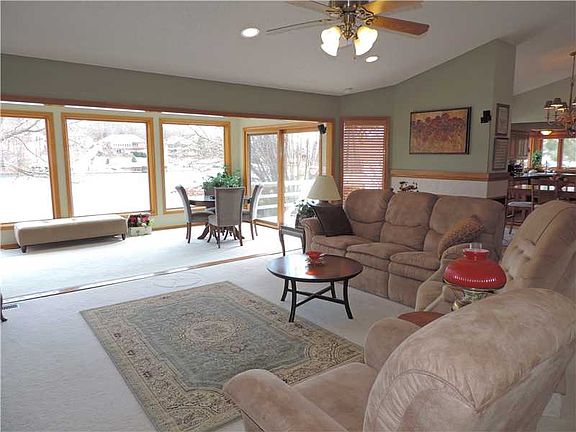 5th image of 37 Cargill Dr