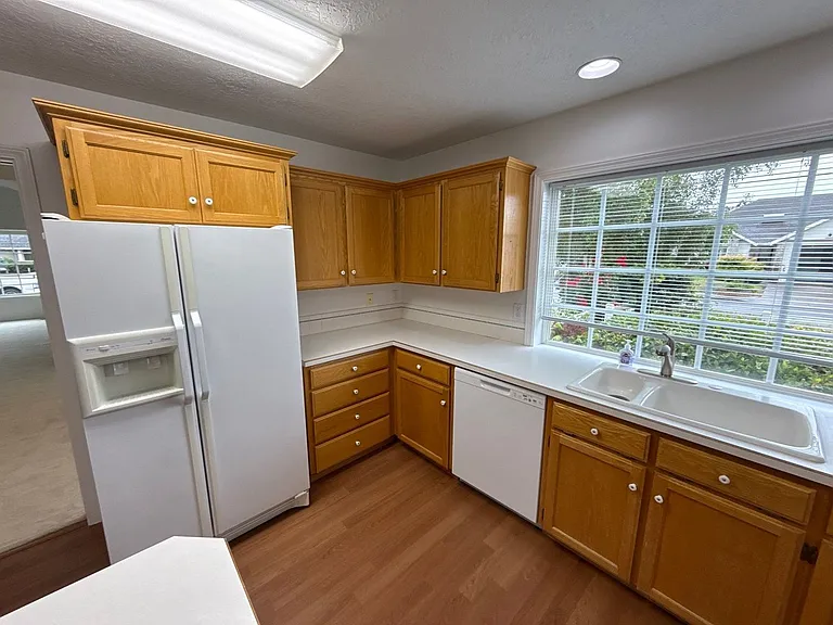191 McLaughlin Dr — Photo 14