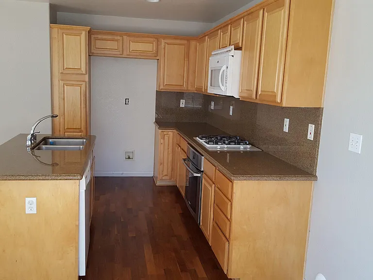 432 Hummingbird Dr — Photo 15