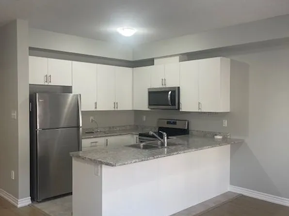 88 Decorso Dr #29, Guelph, ON N1L 1B3
