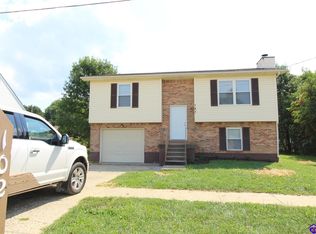 102 Potomac St, Radcliff, KY 40160