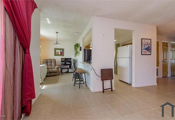 4th image of 424 Banana Cay Dr APT H