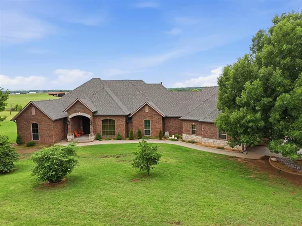 9 Roka Rdg, Stillwater, OK 74075