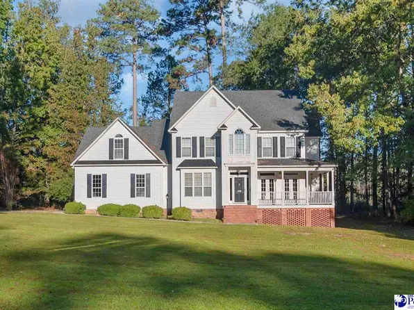 225 Hawthorne Ln, Cheraw, SC 29520