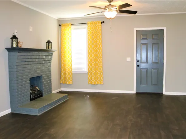 203 4th St S, Amory, MS 38821