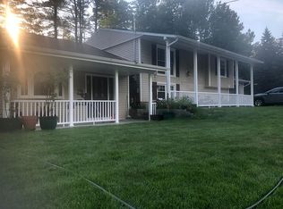 120 Ingersoll Rd, Saratoga Springs, NY 12866