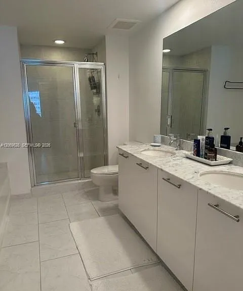 950 Brickell Bay Dr #2104 — Photo 18