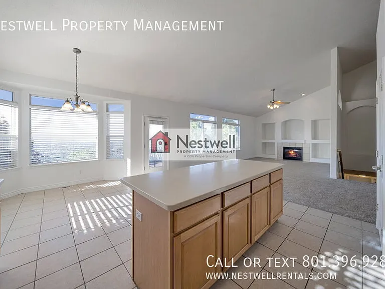 481 E Lana Ct — Photo 28