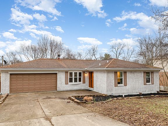 3rd image of 10086 Indian Hill Dr