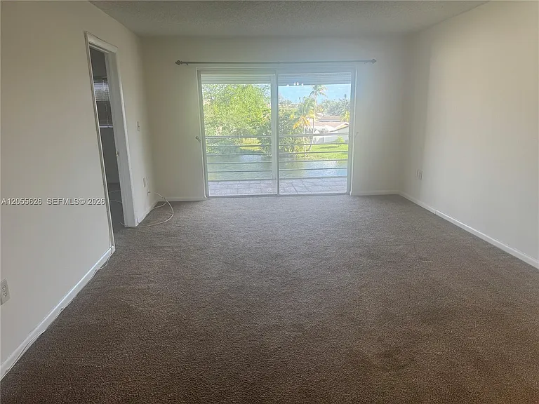 8135 Sunrise Lakes Blvd #309 — Photo 6