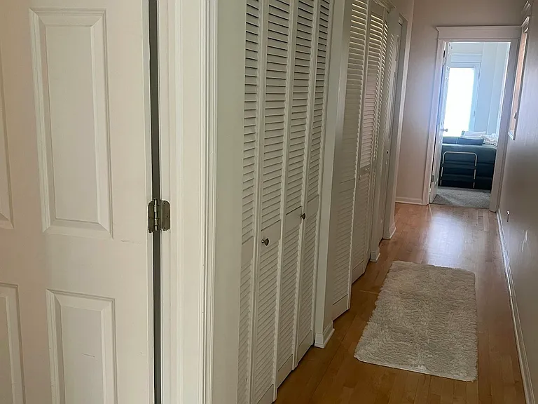 Hallway/Utility Closet