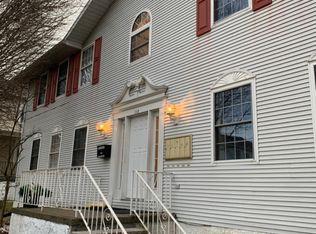 112 N Hyde Park Ave #2R, Scranton, PA 18504