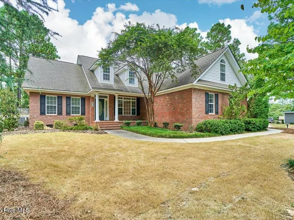 995 Monticello Drive #8, Pinehurst, NC 28374