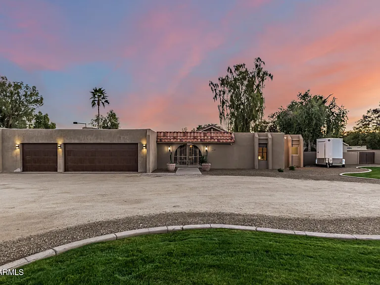 5821 E Cactus Rd — Photo 89