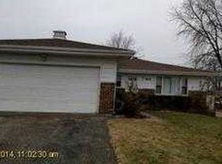 414 Baldwin Ave, Waukegan, IL 60085