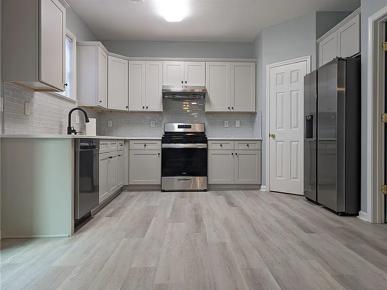 1521 Anna Ruby Ln NW — Photo 7