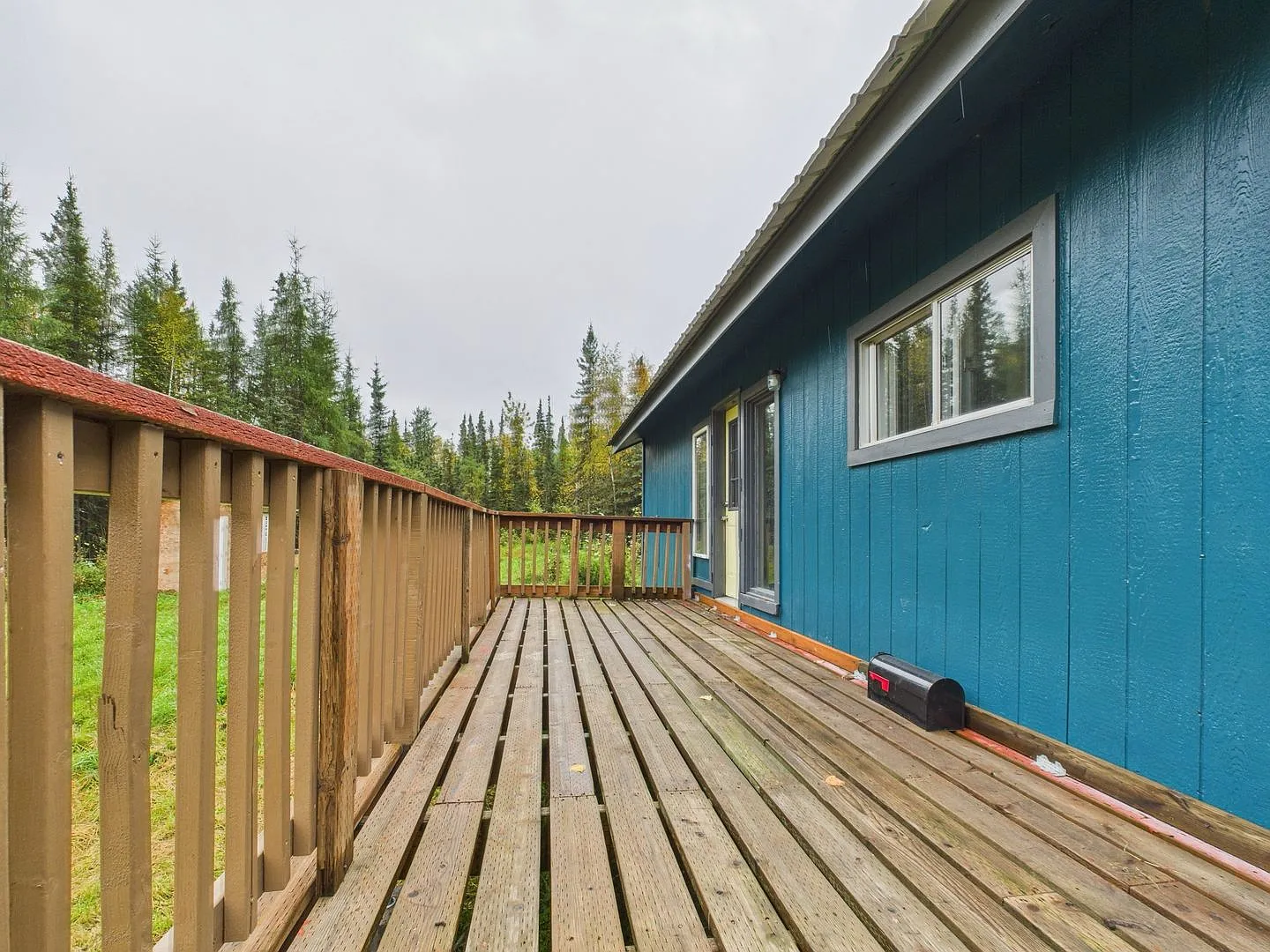Pet friendly 2 Bed, 1 Bath home — Photo 2