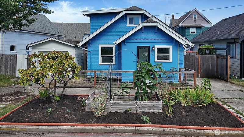 2nd image of 613 N Prospect Street
