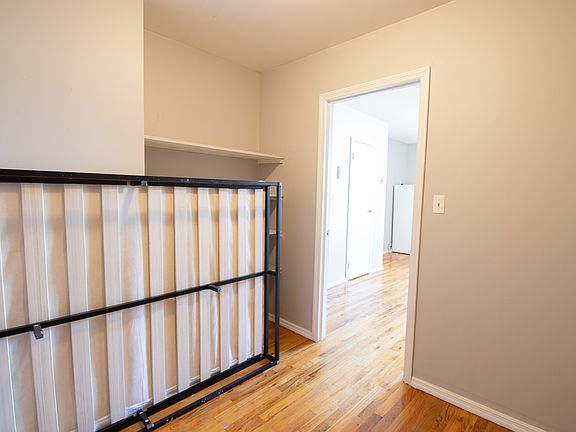 5th image of 1067 Lafayette Ave APT 4D
