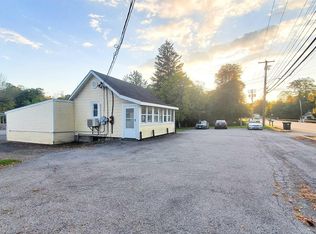 1104 Dutchess Tpke, Poughkeepsie, NY 12603