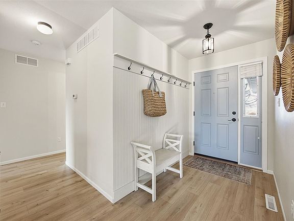 3rd image of 1485 Walker Way
