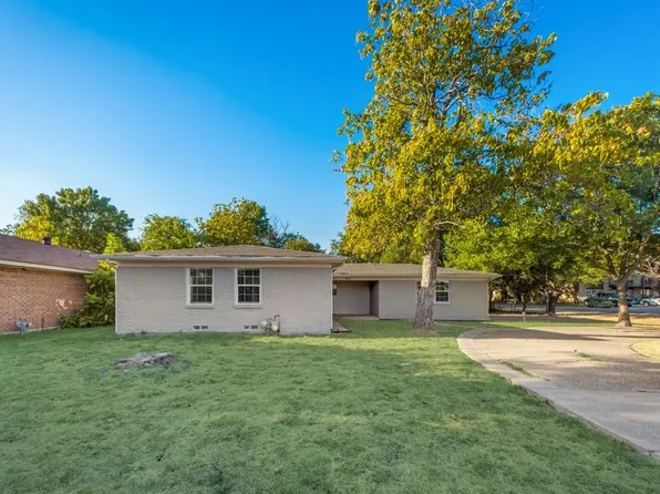 411 Longworth Blvd, Duncanville, TX 75116