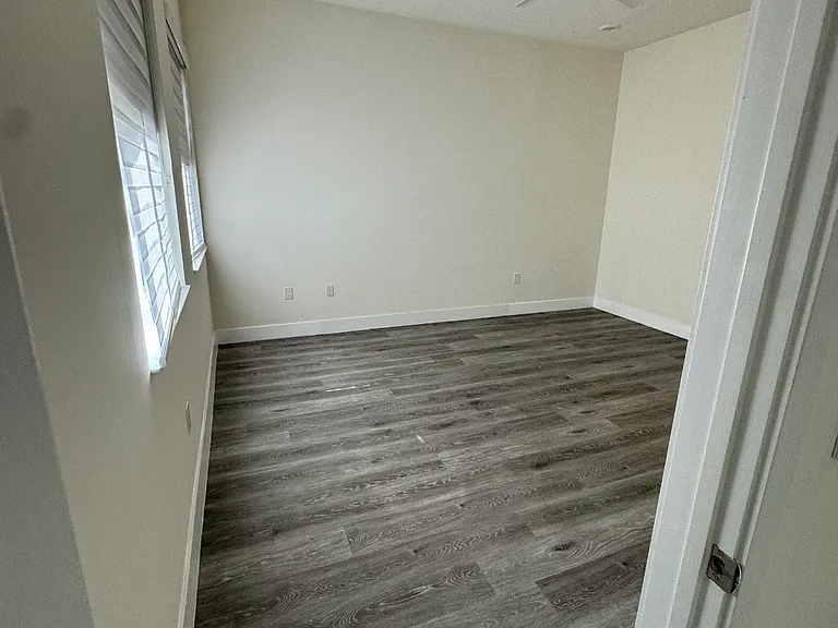 6472 NW 103rd Pl — Photo 28