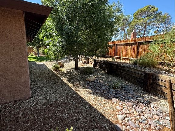 5th image of 209 Kimberly Ln