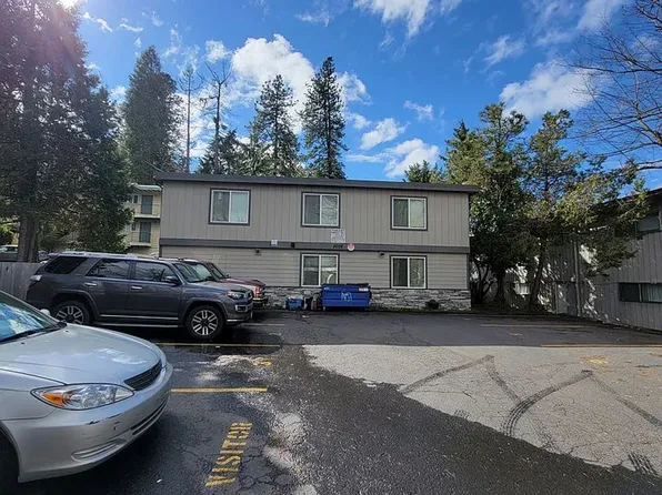 Stp01, 3008 Willamette St APT 6, Eugene, OR 97405