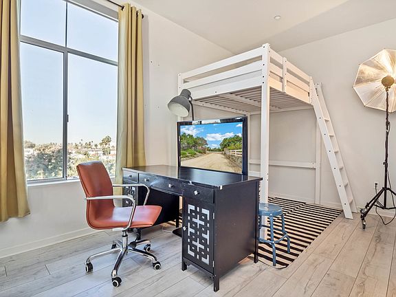 5th image of 435 W Center Street Promenade Unit 436