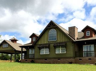 1040 Christopher Rd, Campobello, SC 29322